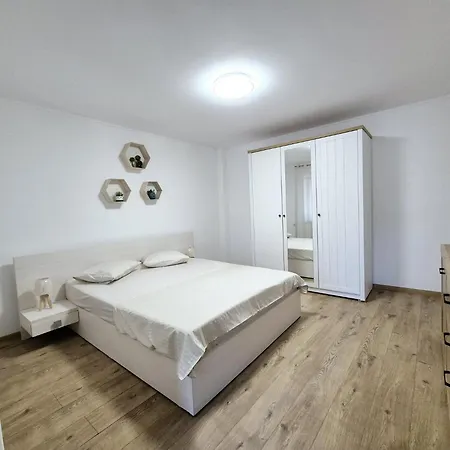 Semesterbostad Faleza Nord 1