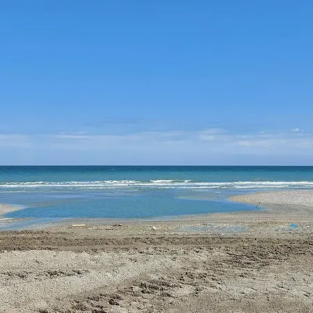 Holiday home Faleza Nord 1